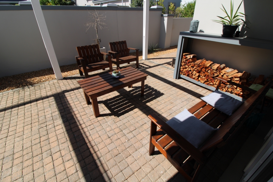 5 Bedroom Property for Sale in Kingswood Golf Estate Western Cape